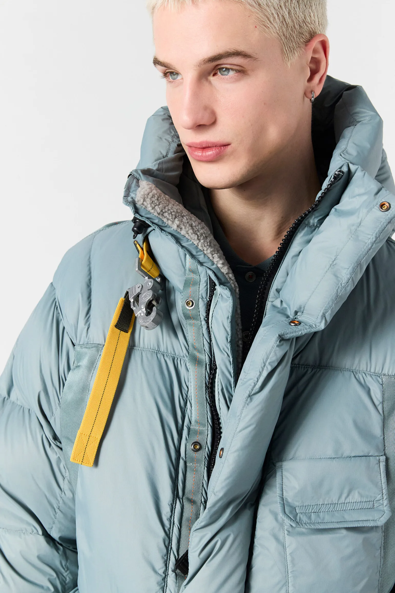 BOLD PARKA - DAUNENJACKE MIT KAPUZE