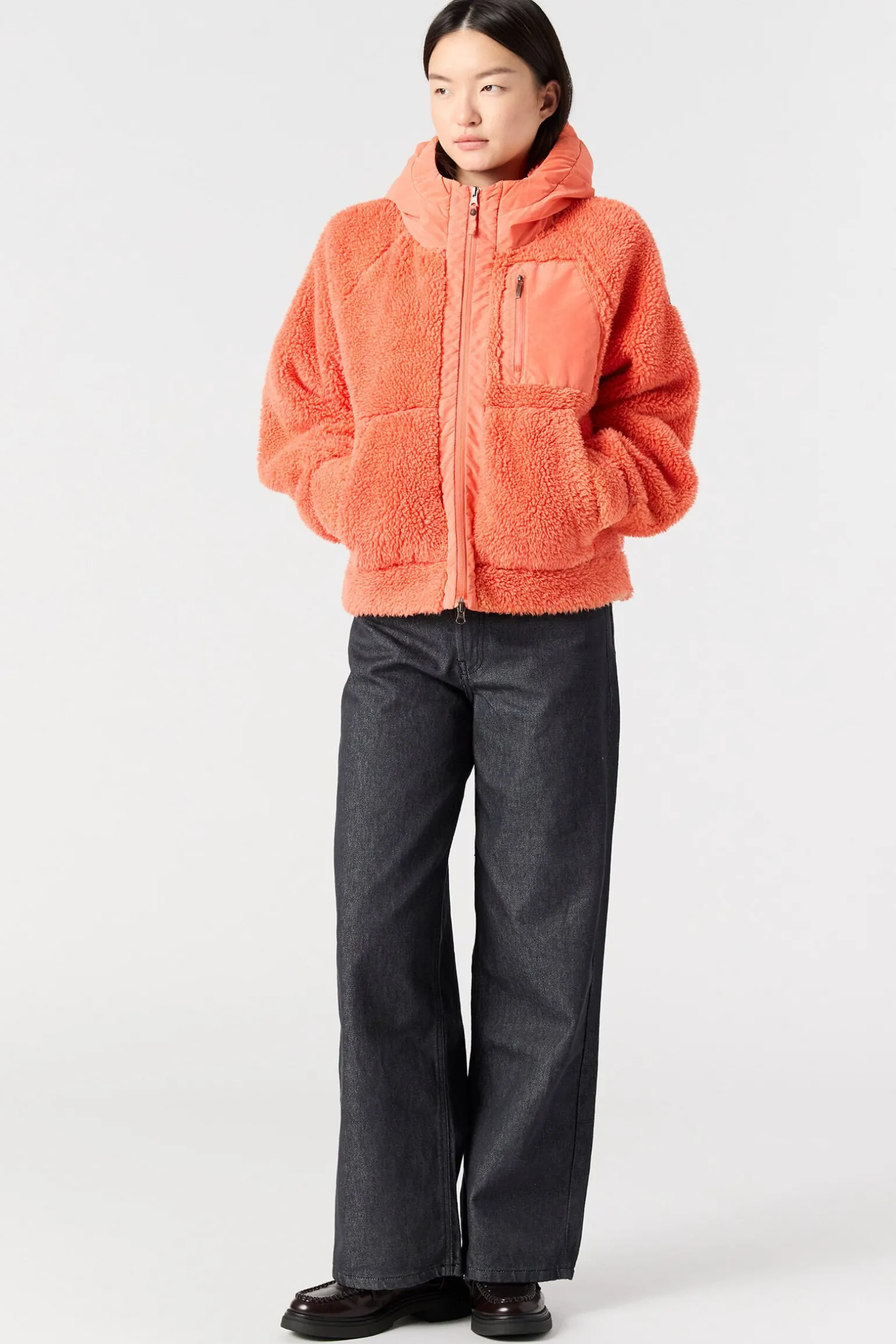 CREAMY - SWEATJACKE MIT DURCHGEHENDEM REIßVERSCHLUSS